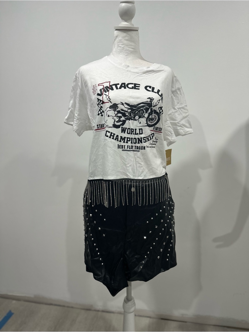 Vintage Club Graphic Crop Tee - White with Black Print